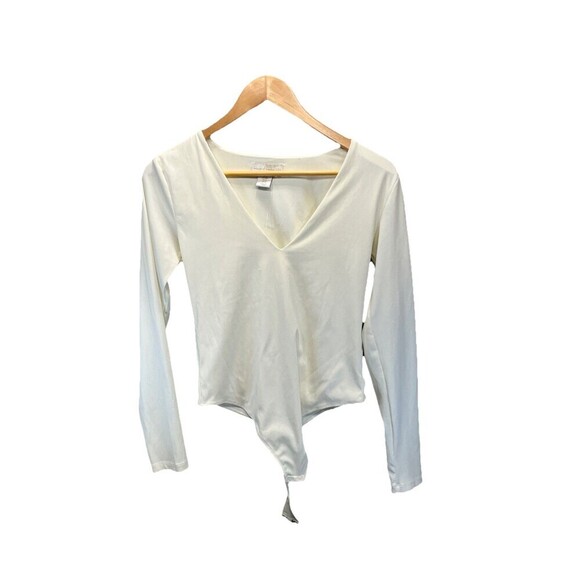 House of Harlow 1960 Bodysuit Medium Ivory Ribbed Diamond V-Neck Timeless Style - Picture 3 of 14